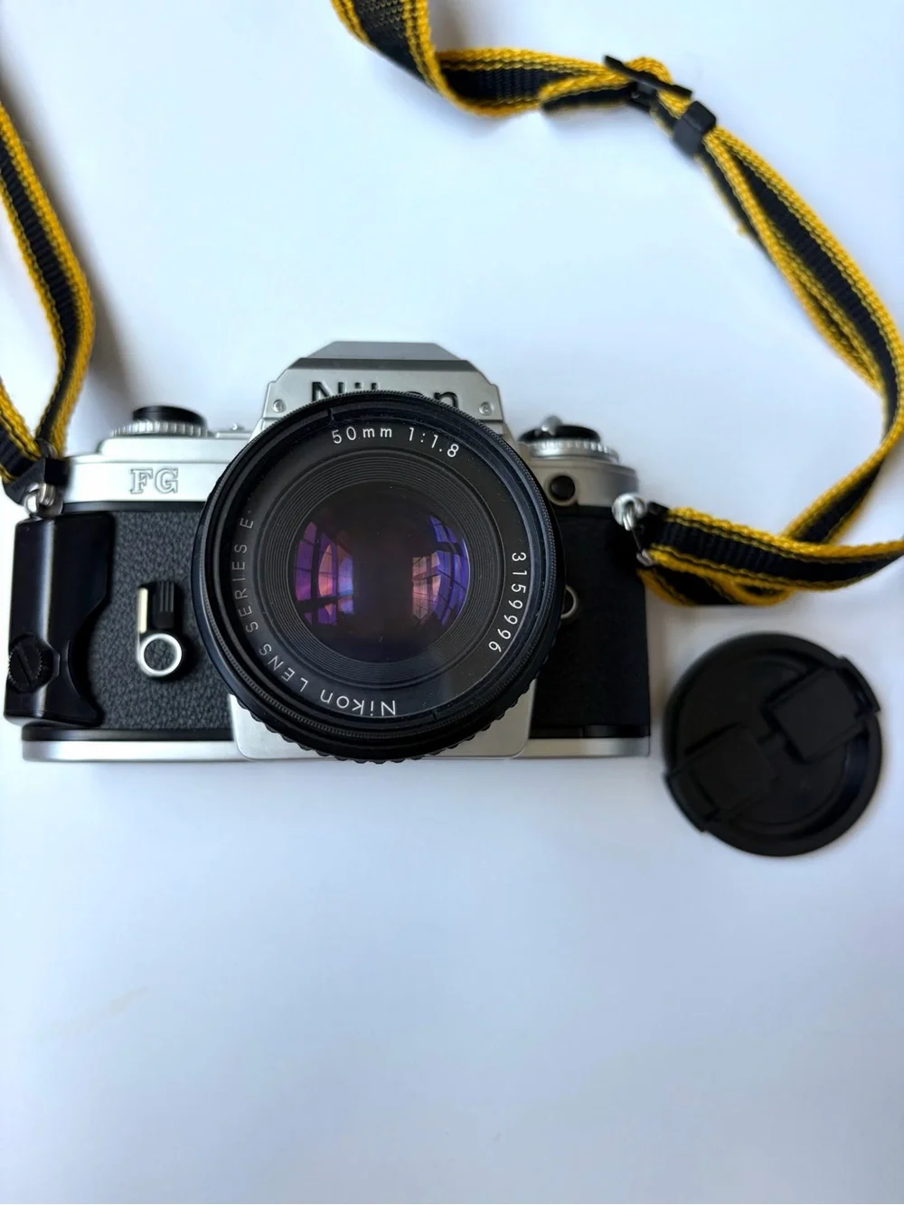 Vintage Nikon FG Camera with Vivitar Flash - Black/Silver